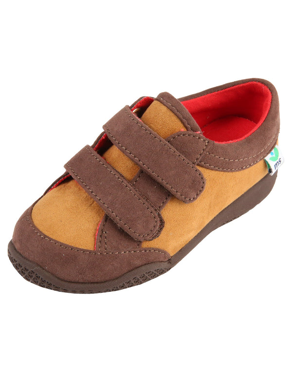 Mooshu Trainers Little Boy Tan Hook And Loop Squeaky Shoes 5-10 - SophiasStyle.com